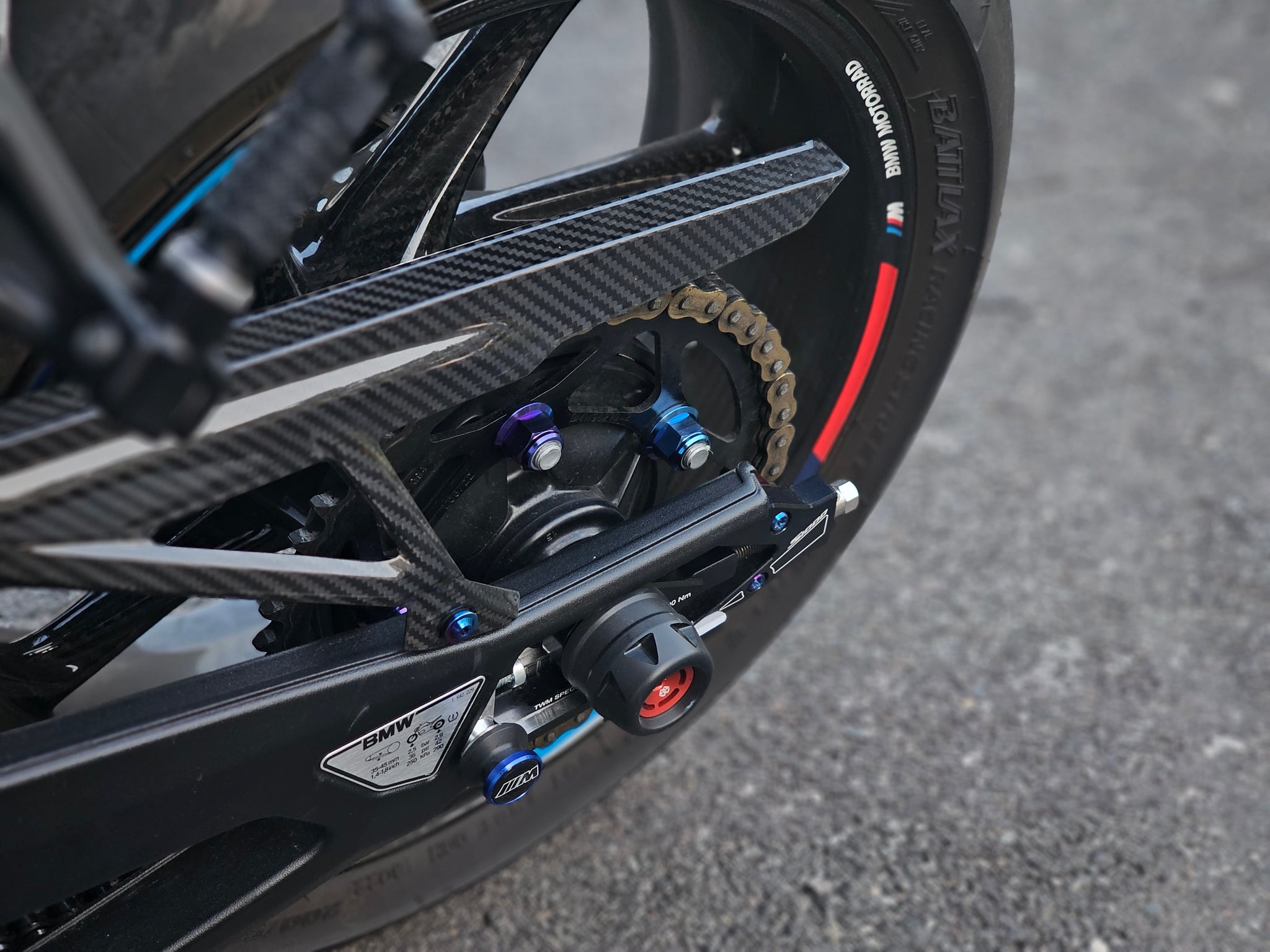 BMW M1000r / S1000R / RR Series Titanium hardware kits – Titanium