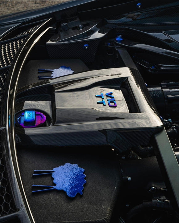 Audi R8 V10 TT emblem