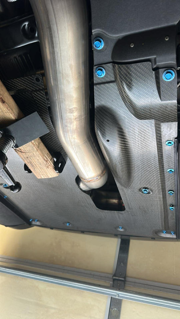 GTR R35 Undertray hardware kit